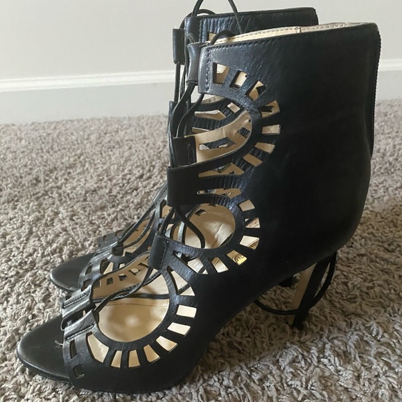 BCBG - Picture 4 of 7